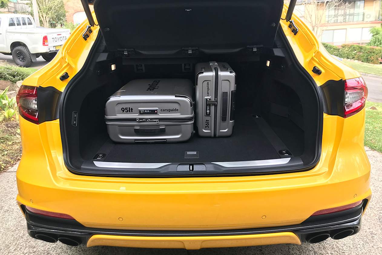 Maserati Levante boot space